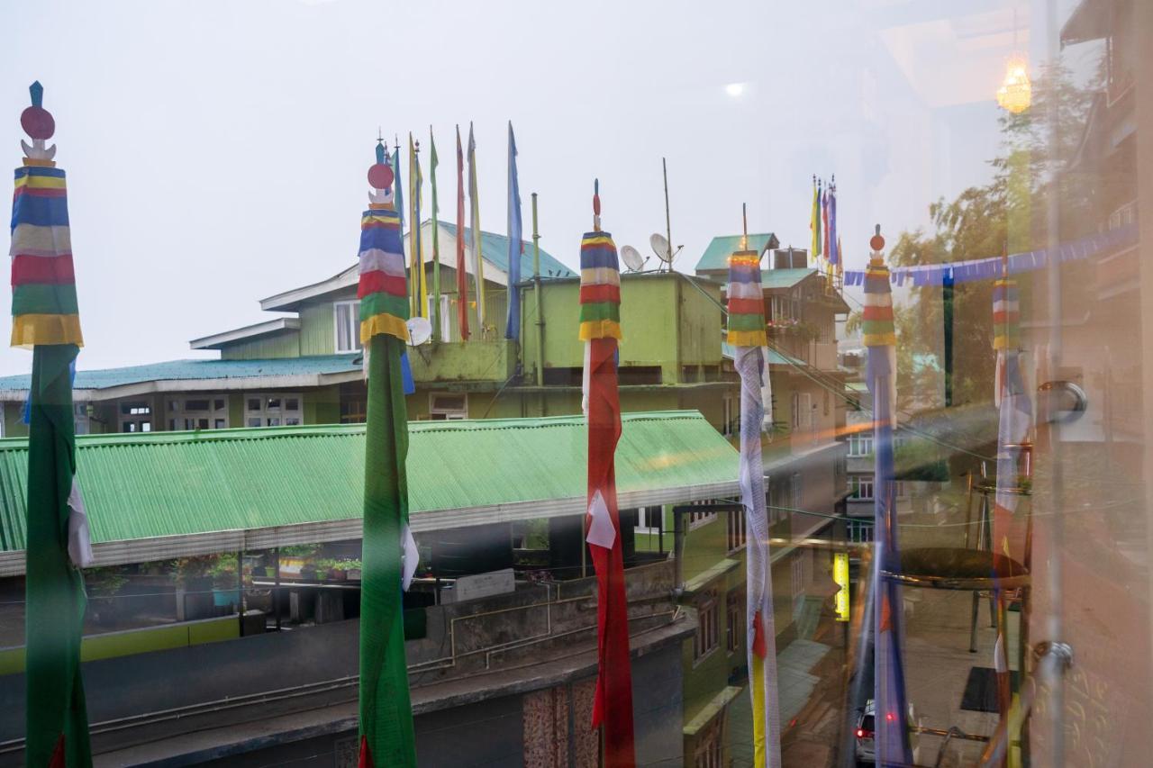 Royal Tara Hotell Gangtok Exteriör bild